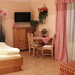 Monaco 3*