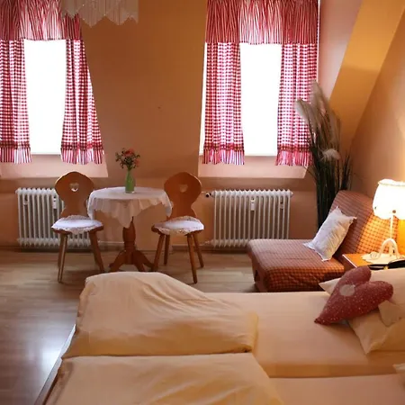 Отель Monaco 3*