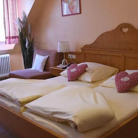 Monaco Hotel München